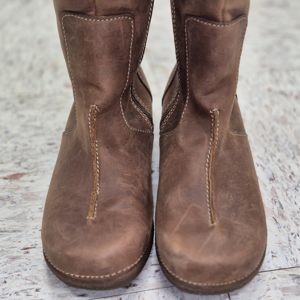 Duluth Trading Co Tan Leather Winter Boots